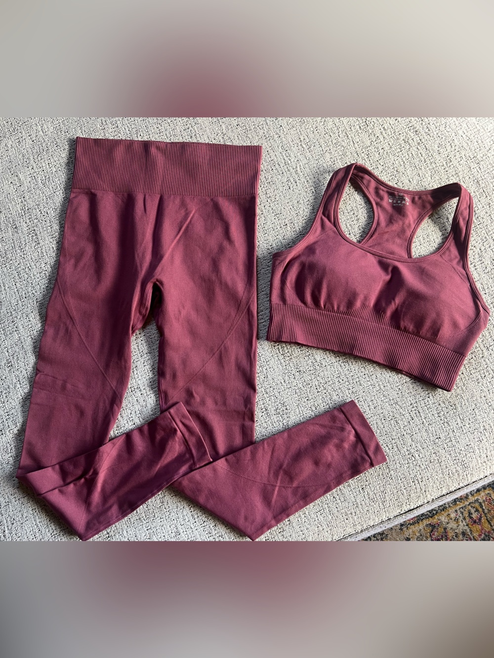 Seamless High-Waist Leggings & Sports Bra Set - Burgundy